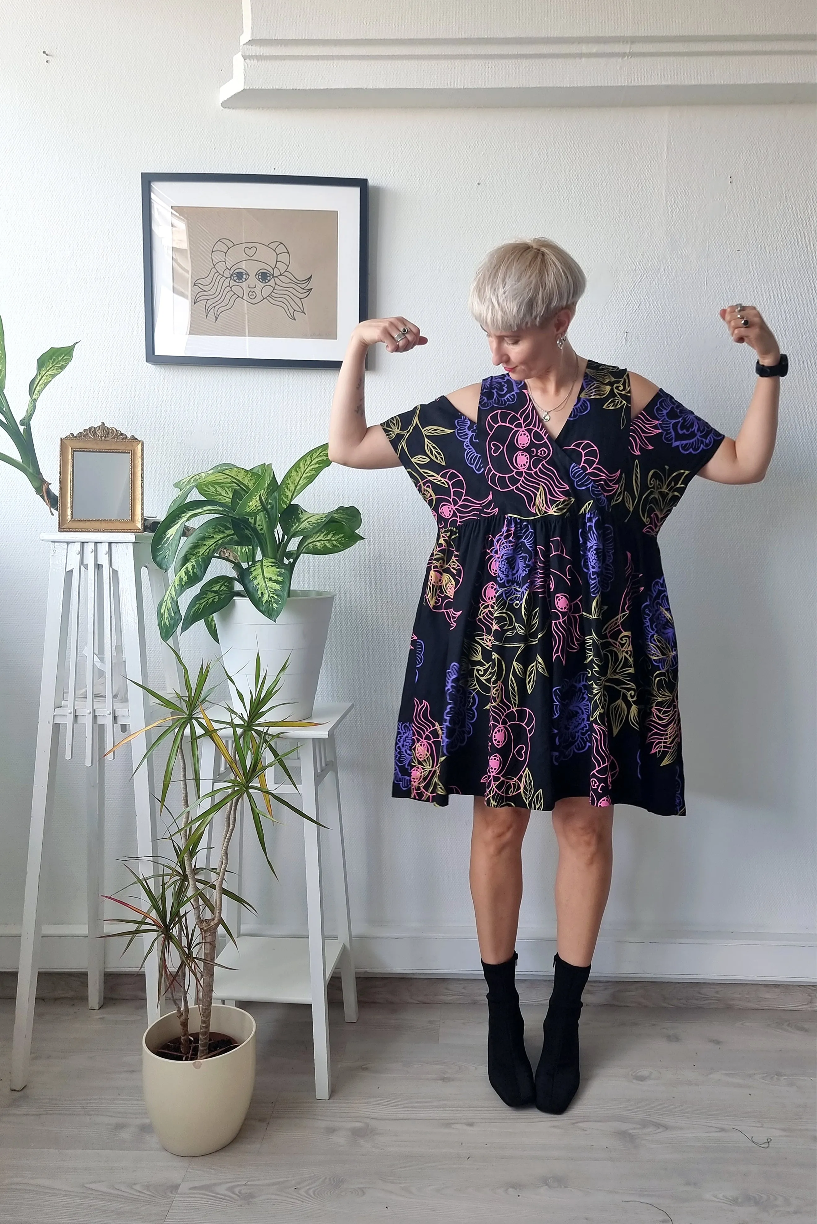 Oversized Black Linen Dress with Handprinted Original Drawings for every occasion of your life. Black Mini Dress for Every Season.